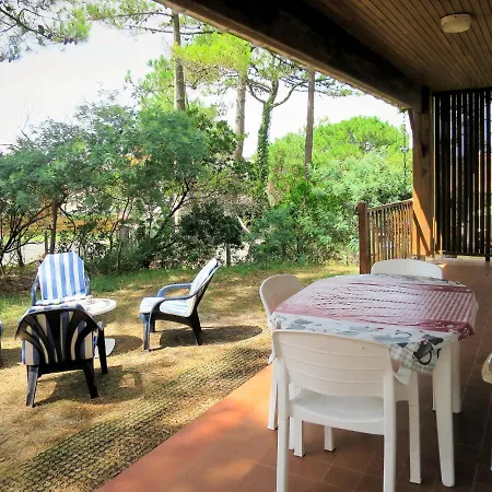 Anne Marie By Interhome ラカノー